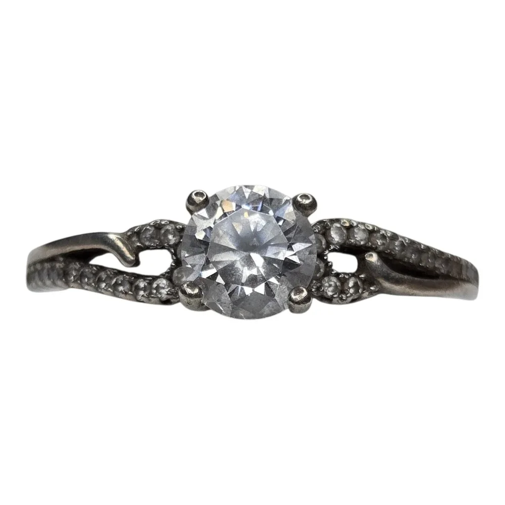Vintage Solitaire Ring Size 9 Sterling Silver Cubic Zirconia Bypass Band S925